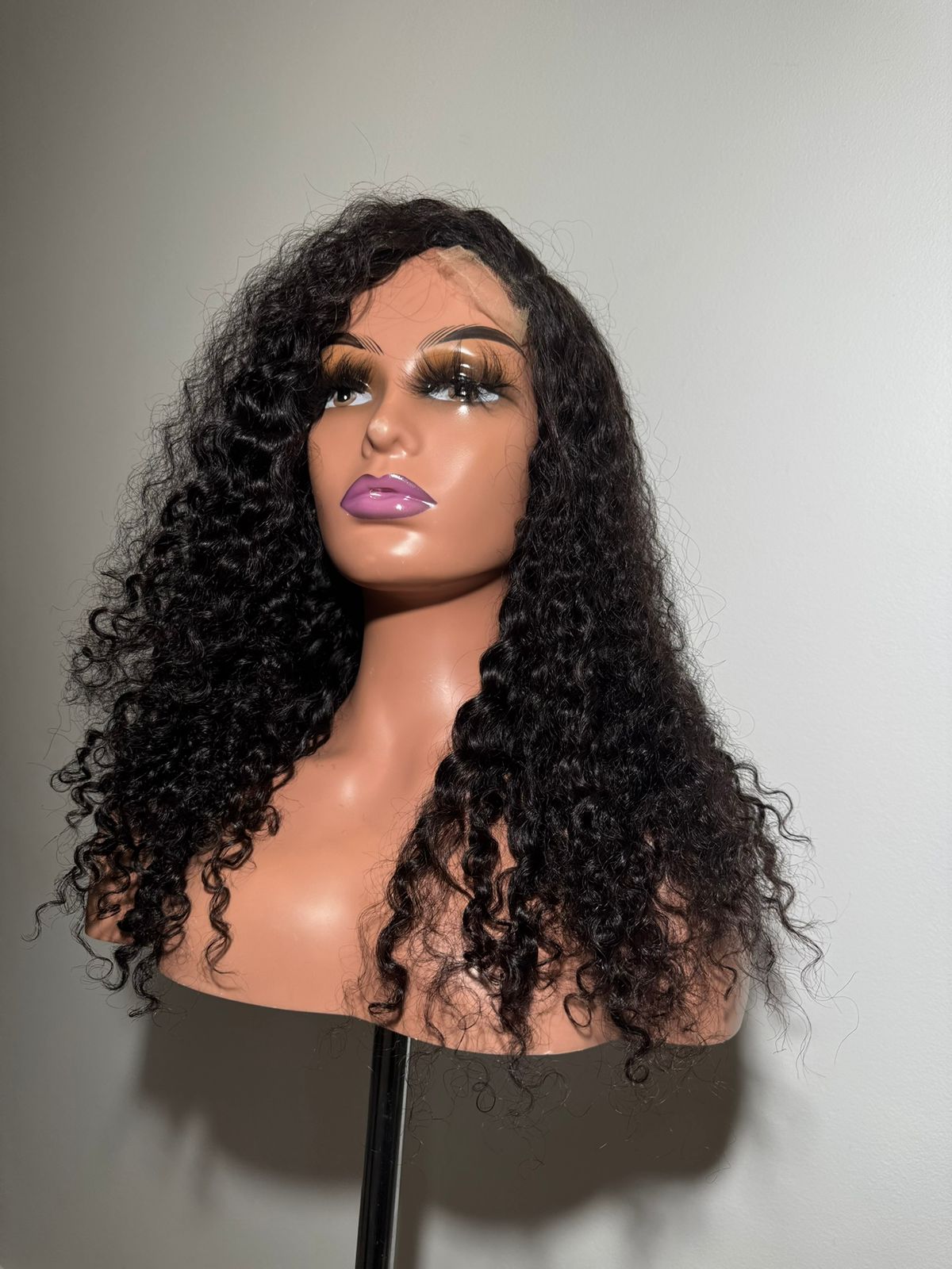 Sinah 01403 Platinum Collection Loose Curl HD Lace Unit