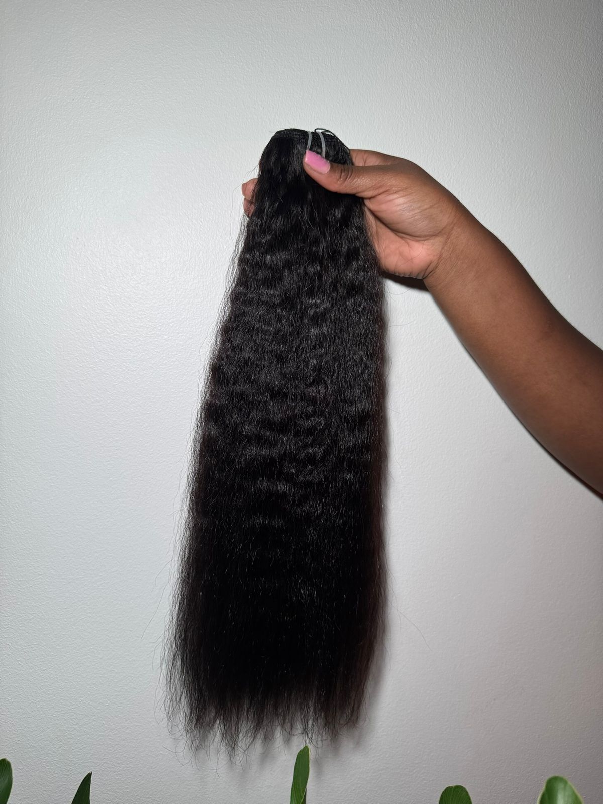 Sindi Weft 18 Inch Kinky Straight Human Hair Extensions in Natural Black
