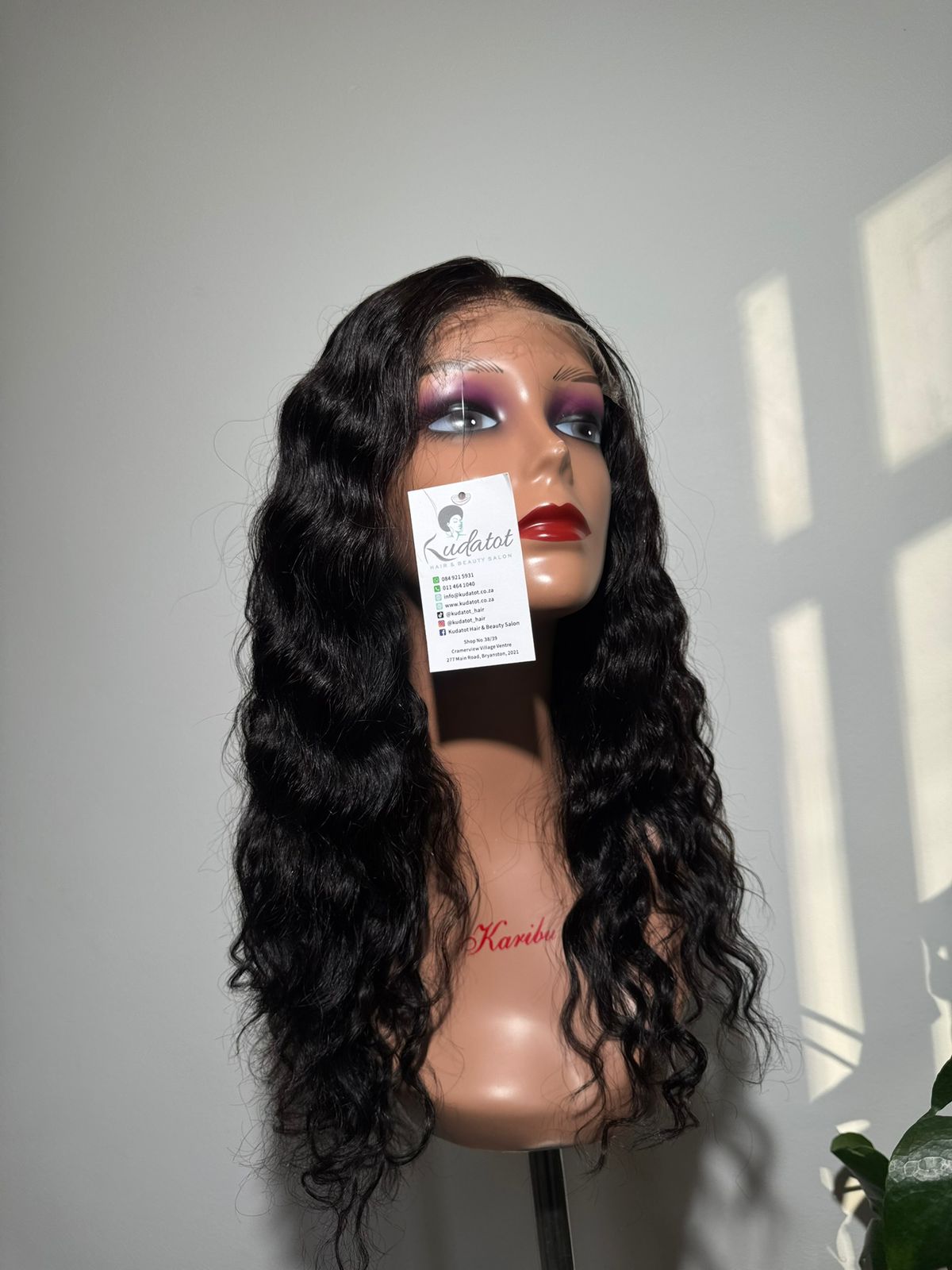 Tanaka 01704 Body Wave HD Lace Unit in Natural Black featuring 22-inch premium human hair and 5x5 HD lace closure
